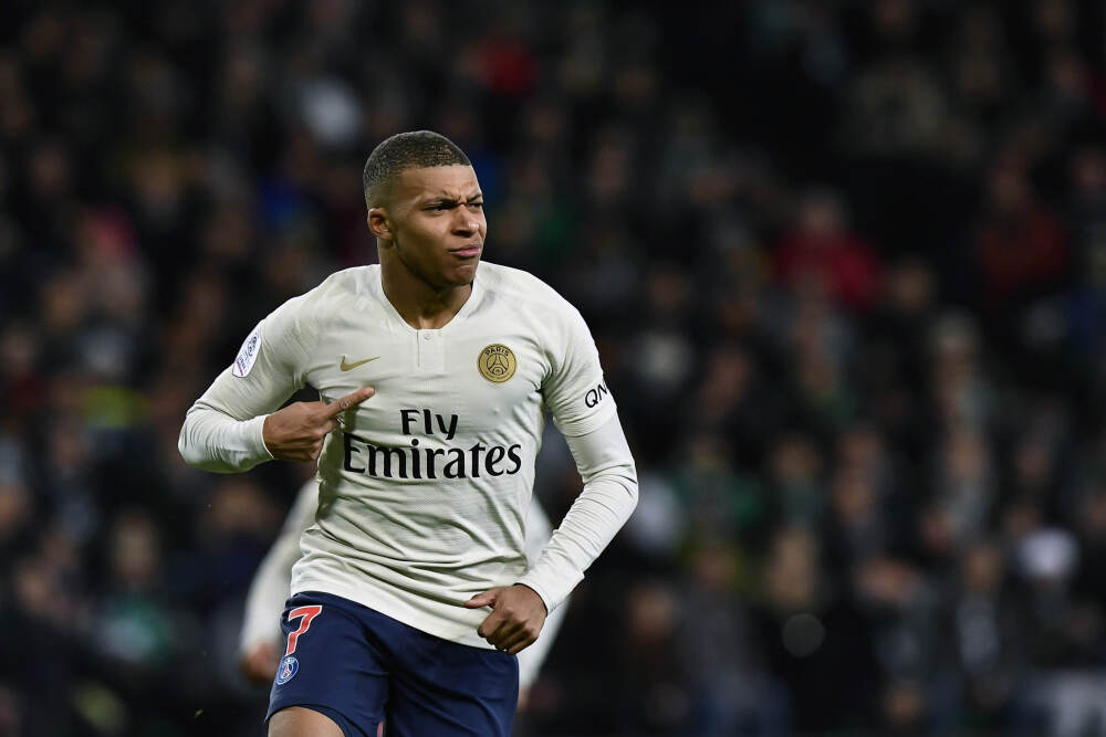 又在内涵“大疆”？影石创始人称已经做好了承压准备